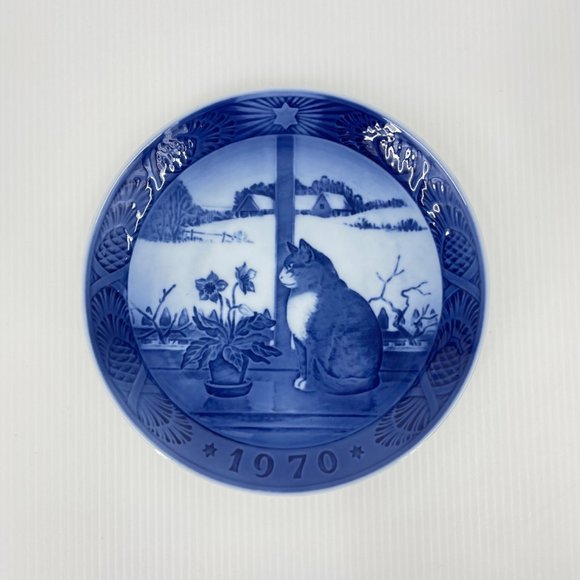 Royal Copenhagen Accents 97 Royal Copenhagen 7 Blue Christmas Rose